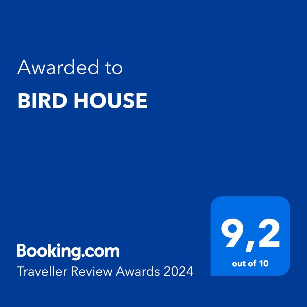 ホテル Bird House プレショフ エクステリア 写真