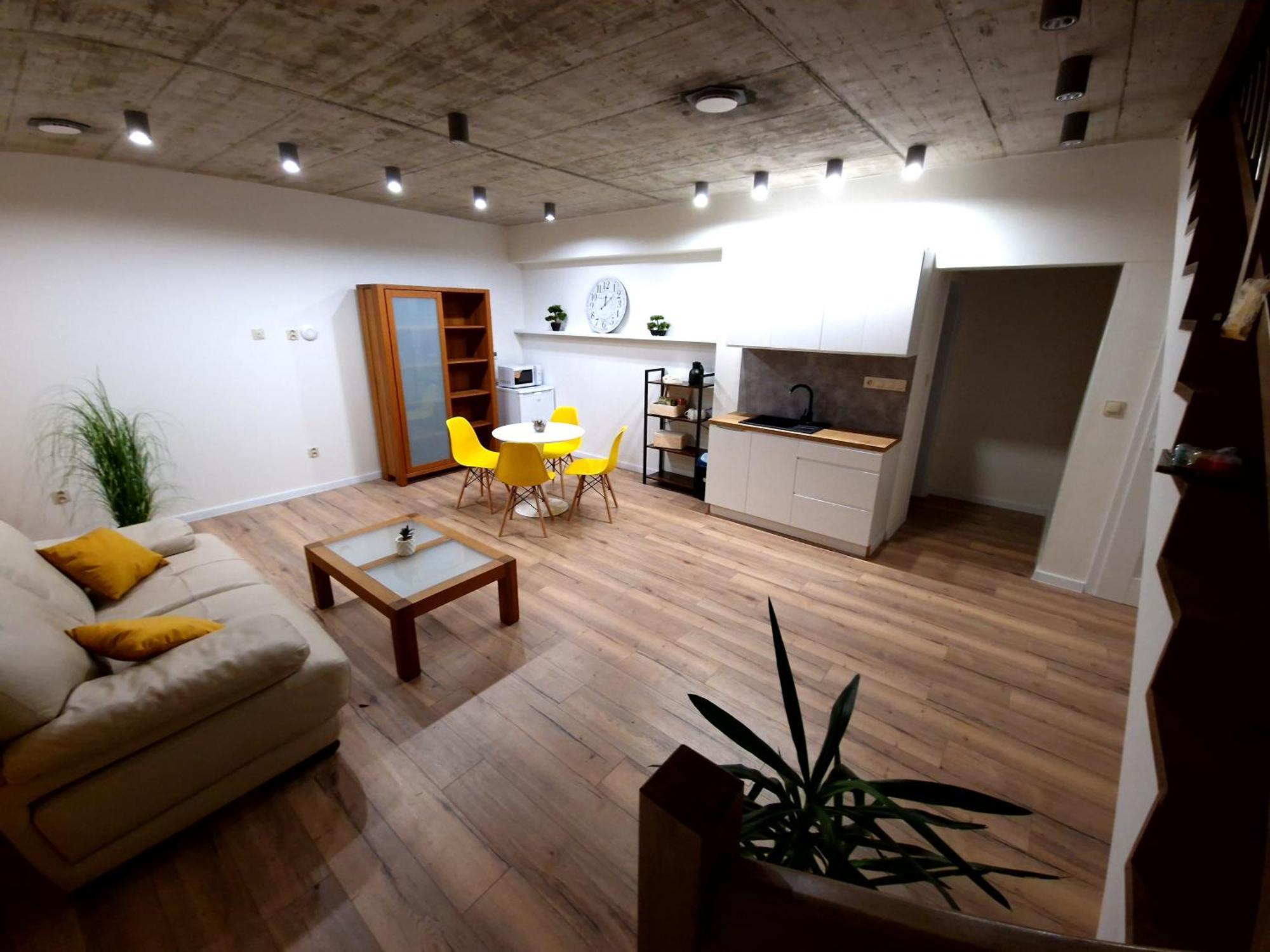 ホテル Bird House プレショフ エクステリア 写真